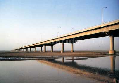 開(kāi)封黃河大橋