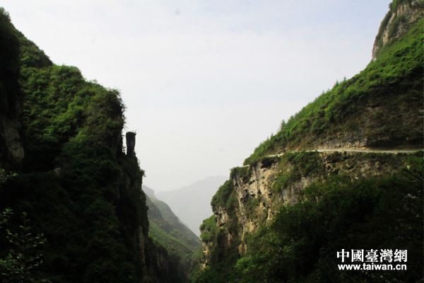 樂(lè)西公路上最艱巨的工程之一蓑衣嶺。（中國(guó)臺(tái)灣網(wǎng) 宣玲玲 攝 ）